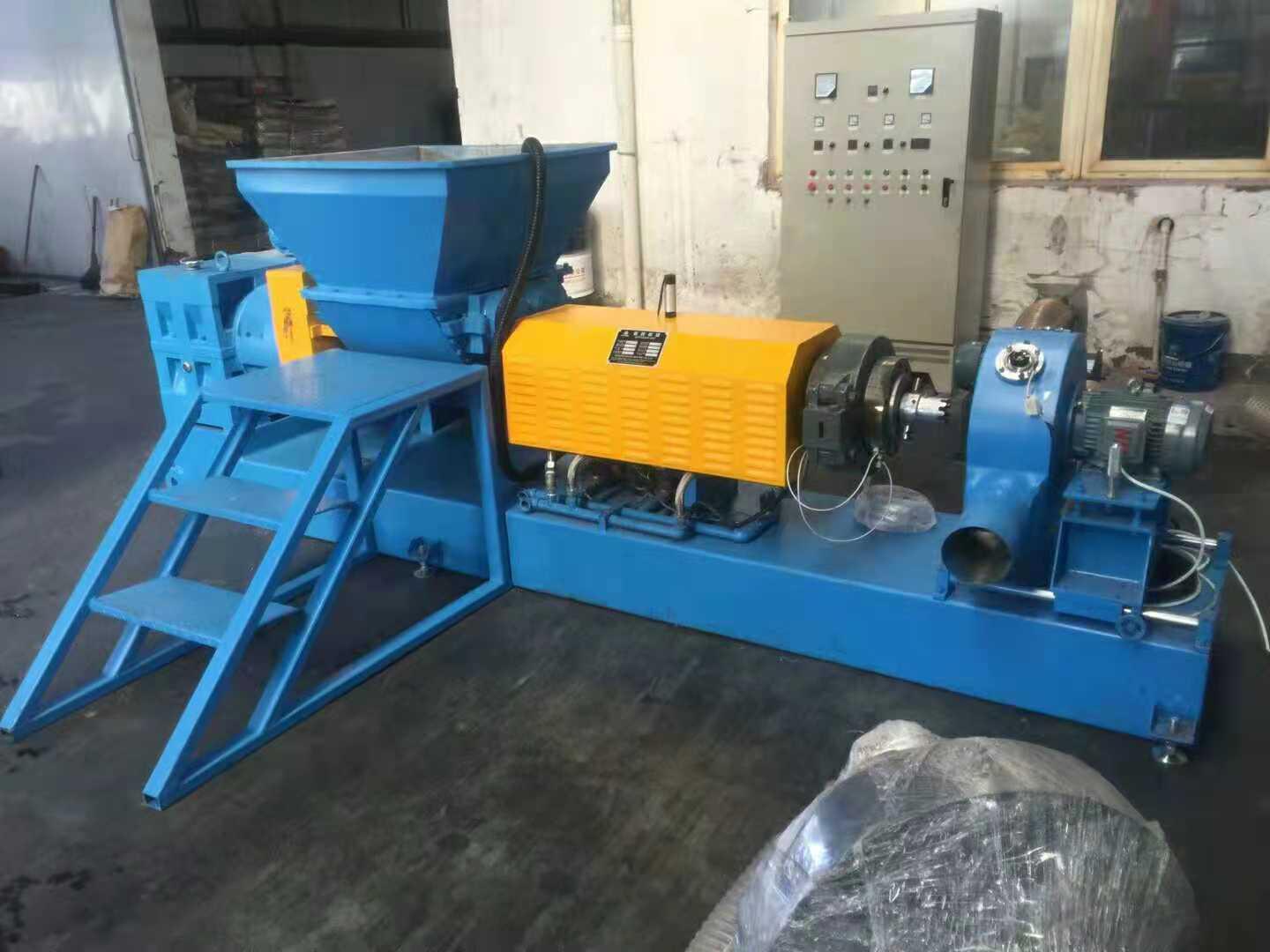造粒機有什么特點？教你了解有機肥造粒方法！